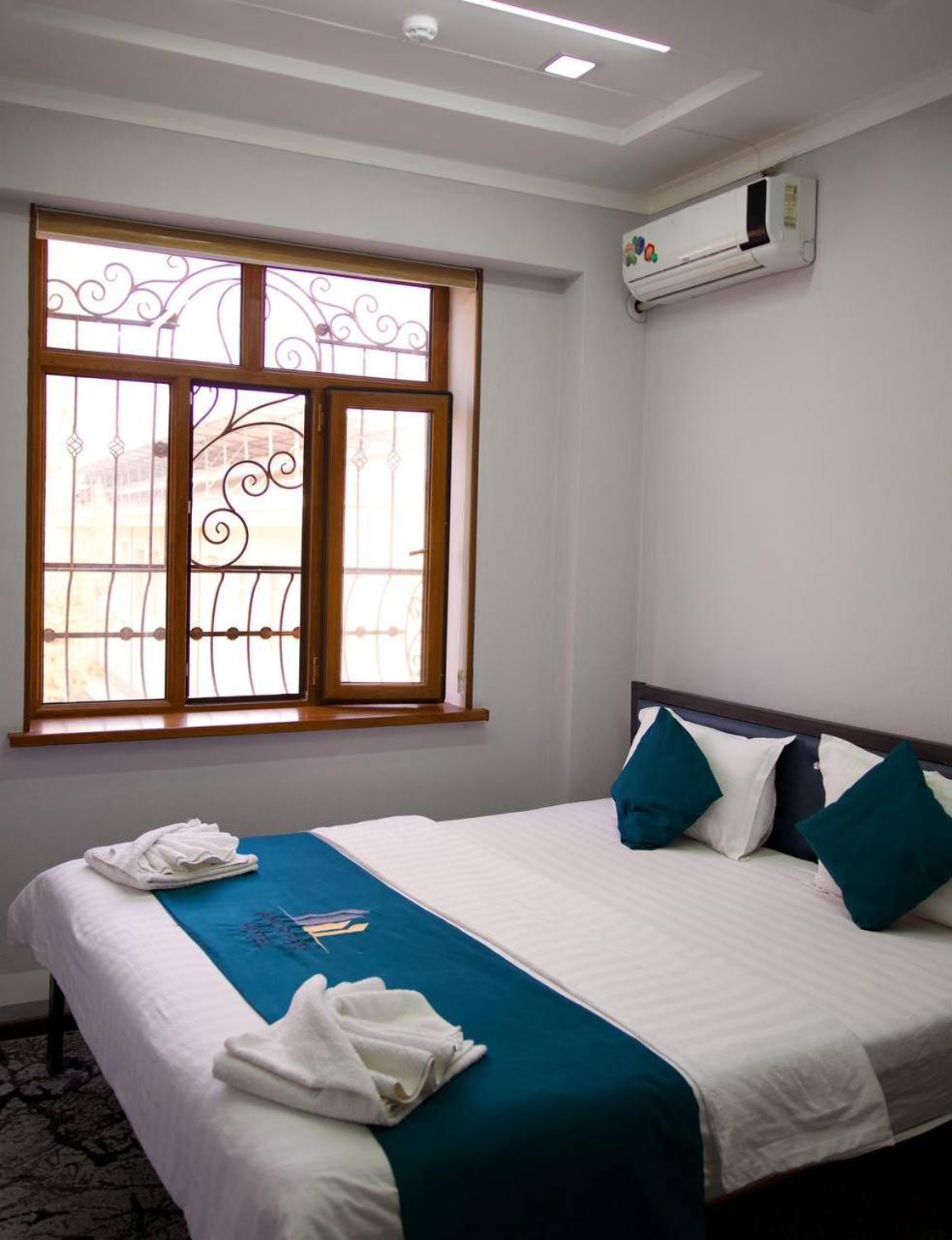 Amor Fati Hotel Toshkent Tasjkent Exteriör bild