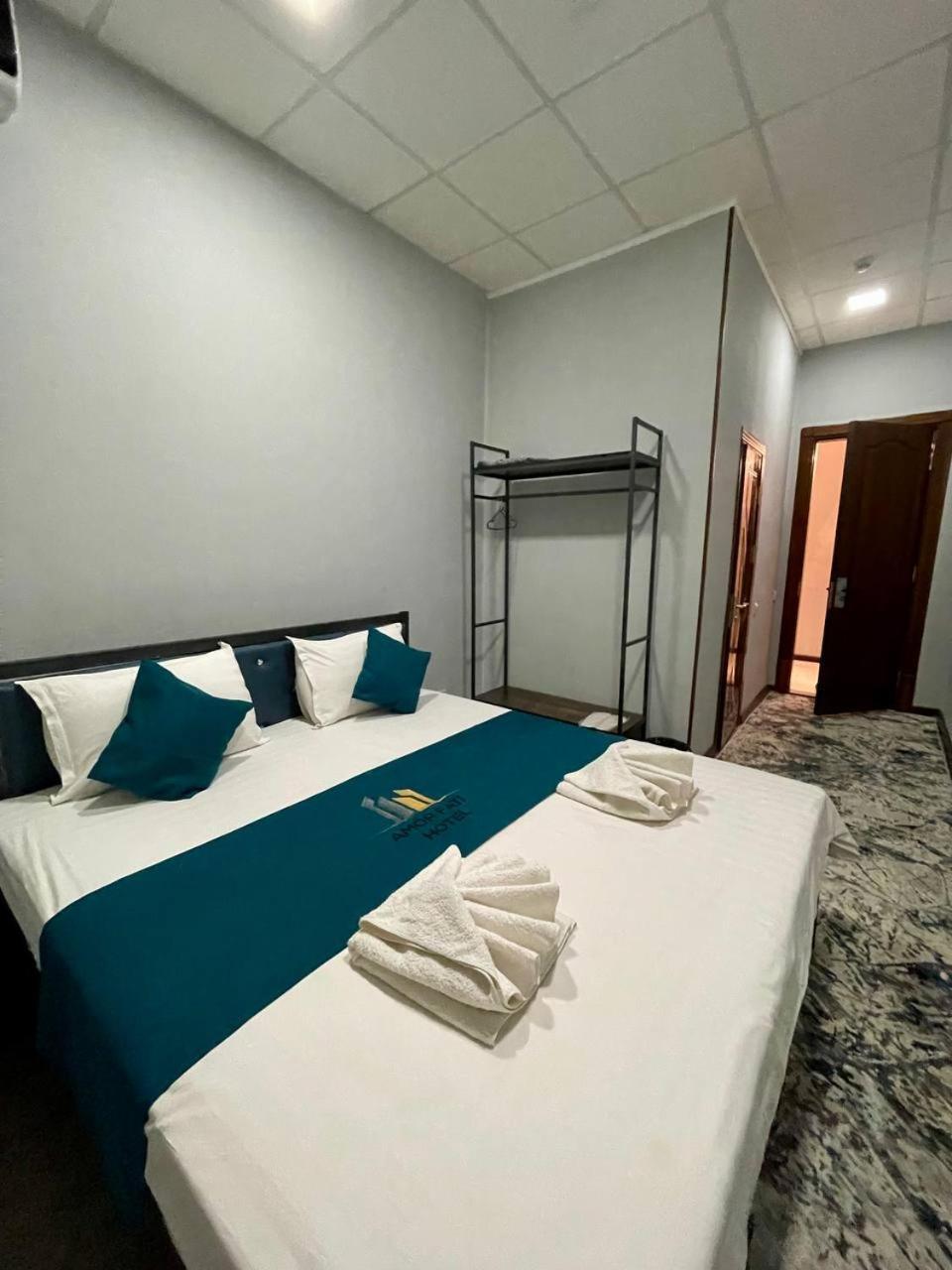 Amor Fati Hotel Toshkent Tasjkent Exteriör bild